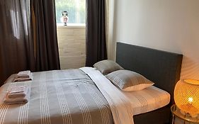 Rustiek Vakantiehuis In 'T Groen